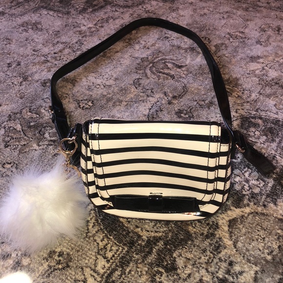 Kate Spade Bow Crossbody - Picture 1 of 4